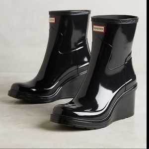 Hunter wedge rain boots